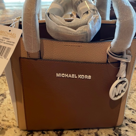 Michael Kora Gemma new with tags - Picture 1 of 7